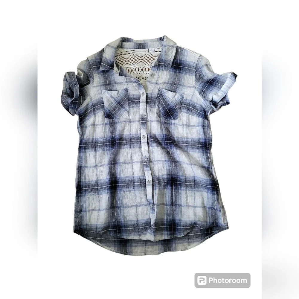 💕Westport 1962 button down top‎